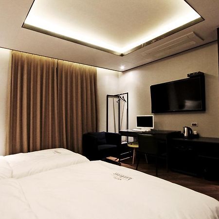 Hotel Londoner Gimhae Dış mekan fotoğraf